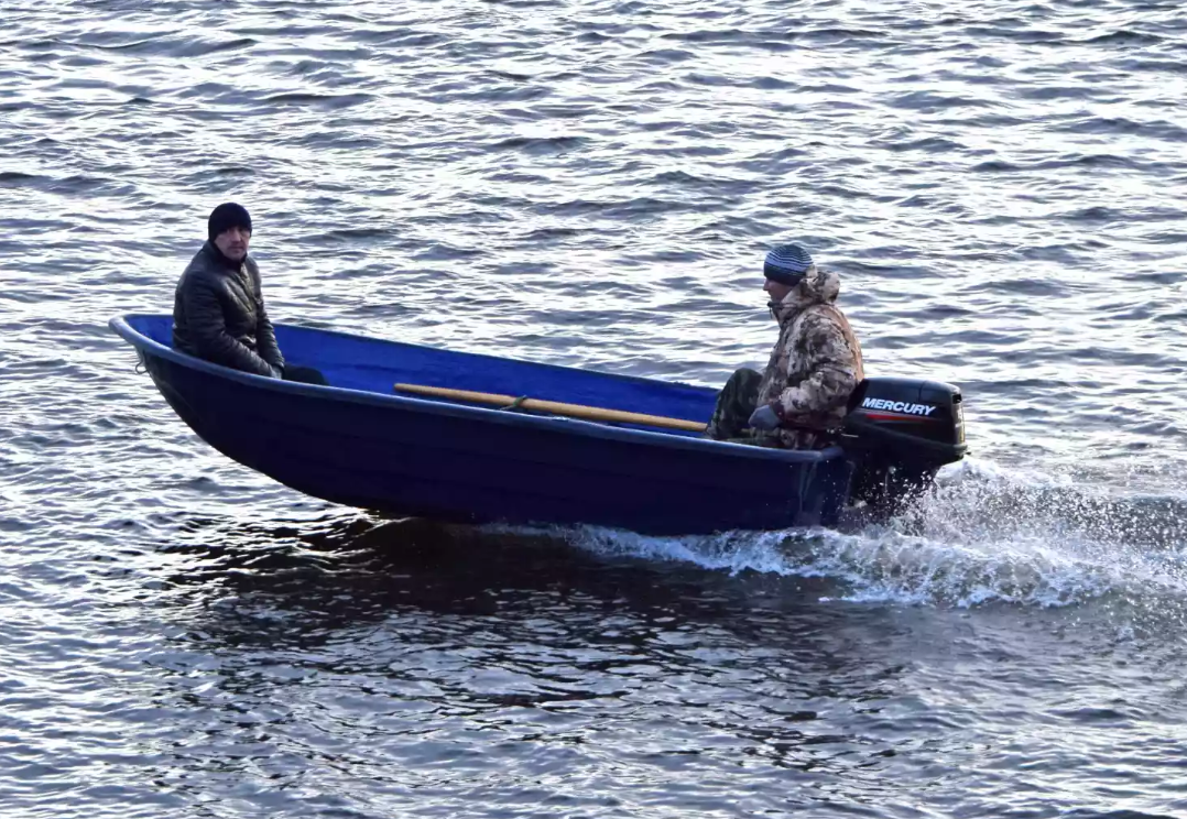 Стеклопластиковая лодка Neman-340 (тримаран) в Черкесске