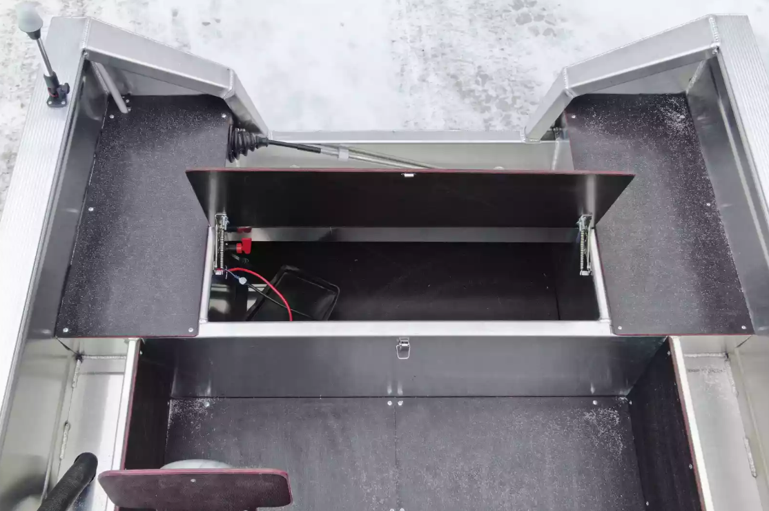 Алюминиевая лодка Неман-400 С в Черкесске