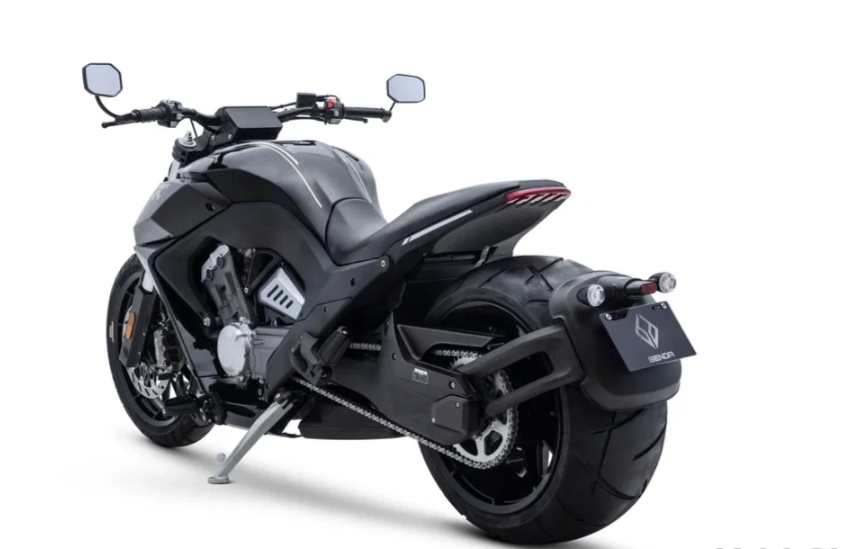 Мотоцикл Benda LFC 700 в Черкесске