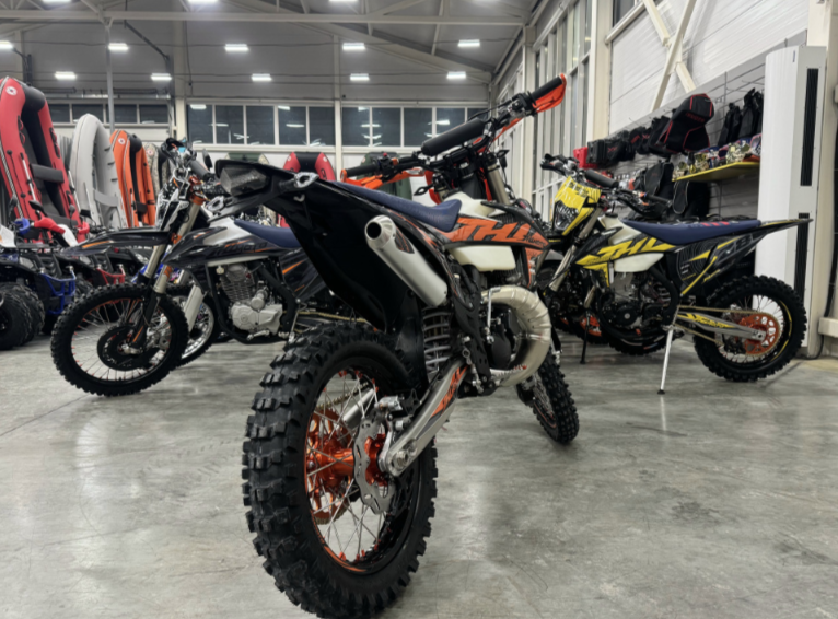 Мотоцикл JHLMOTO JHL M5 MT250 (1E66MM) в Черкесске