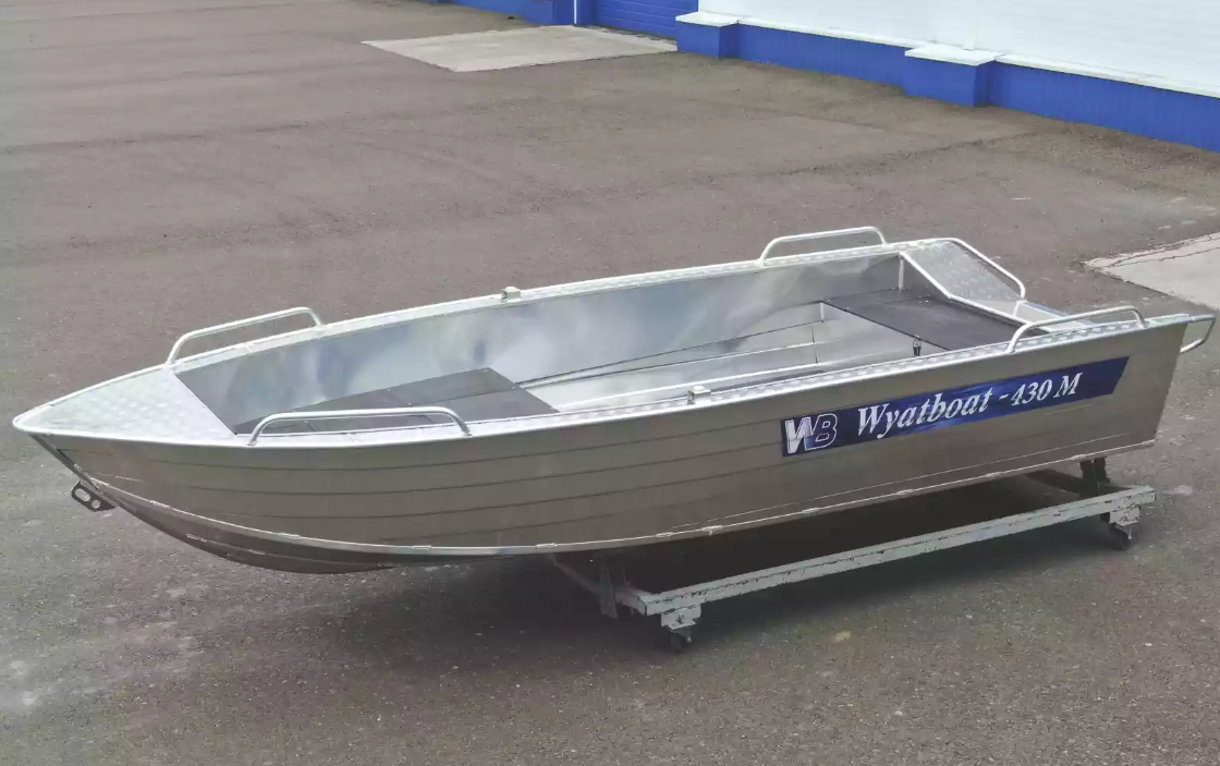Алюминиевая лодка  Wyatboat-430М FISH в Черкесске