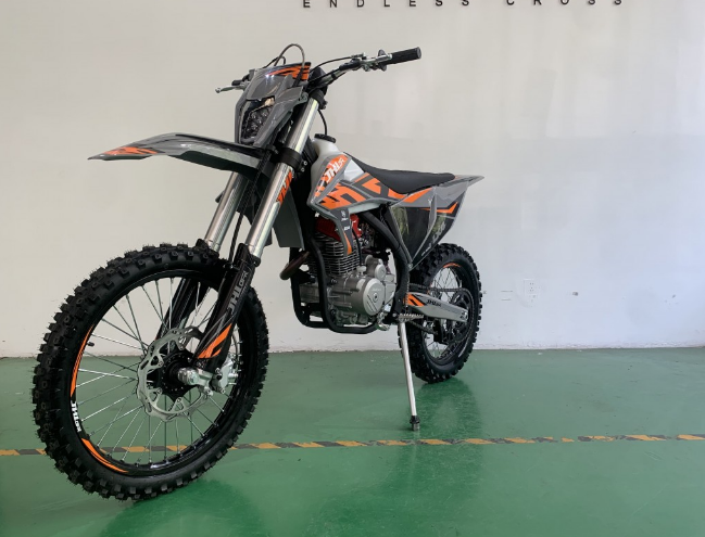 Мотоцикл JHLMOTO JHL LX4 CB300RL (175FMN) в Черкесске