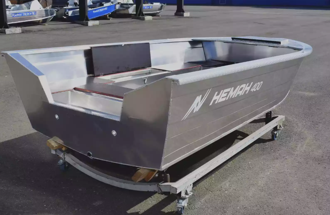 Алюминиевая лодка Неман-400 Р PRO в Черкесске