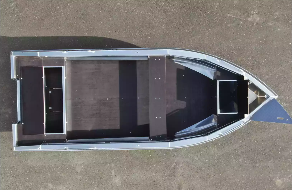 Алюминиевая лодка  Неман-480 Р в Черкесске