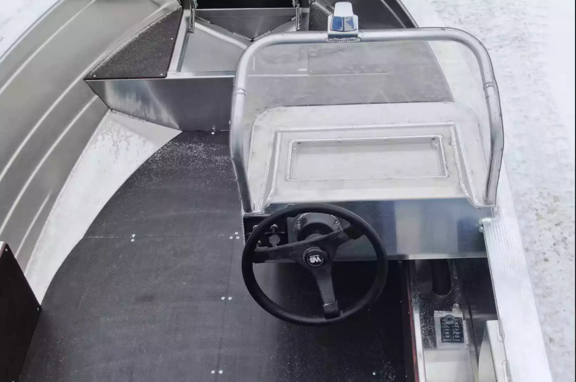 Алюминиевая лодка Неман-400 С в Черкесске