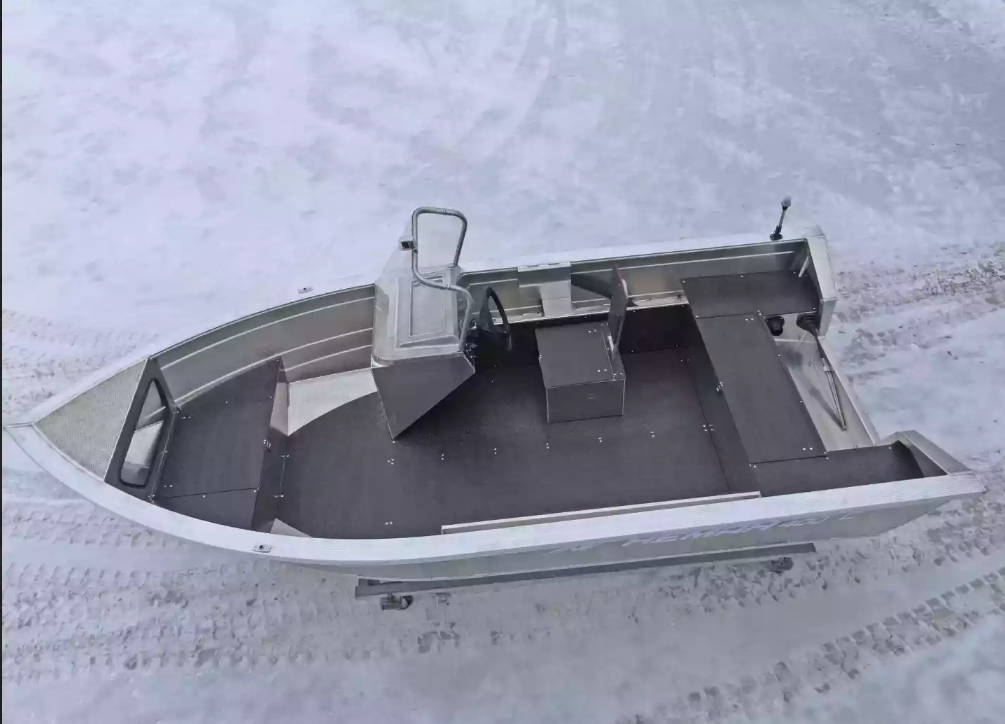 Алюминиевая лодка Неман-400 С в Черкесске