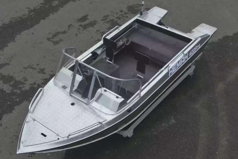 Алюминиевая лодка  Neman-400 PRO в Черкесске