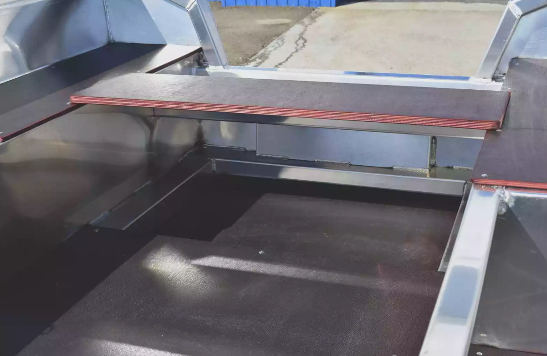 Алюминиевая лодка Неман-400 Р PRO в Черкесске