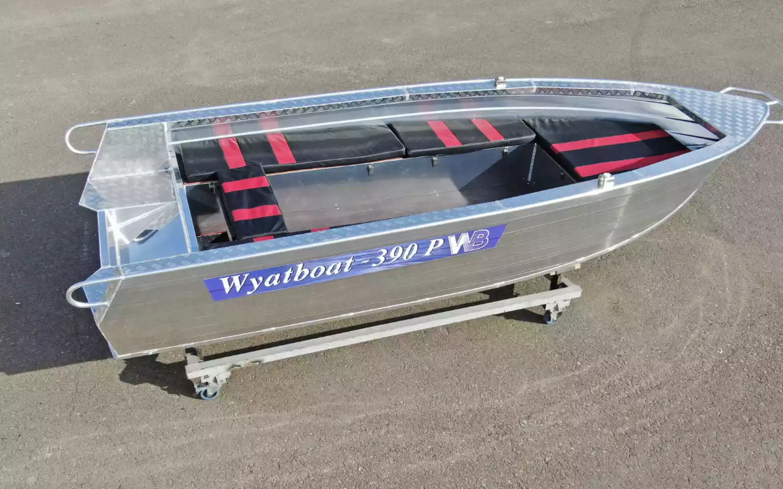 Алюминиевая лодка Wyatboat-390РМ увеличенный борт в Черкесске