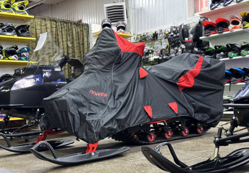 Чехол транспорт. снегохода IKUDZO HUNTER черно-красный Оксфорд ПРЕМИУМ качества с лого IKUDZO в Черкесске