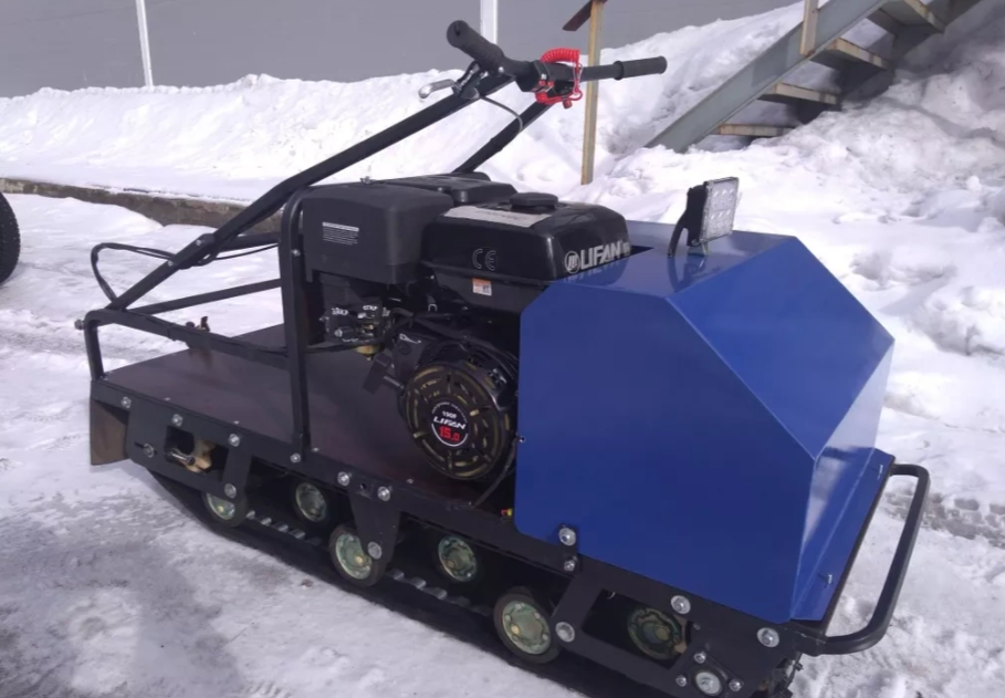 Мотобуксировщик AhtaR ЗИМА с реверсом (задний ход) в Черкесске