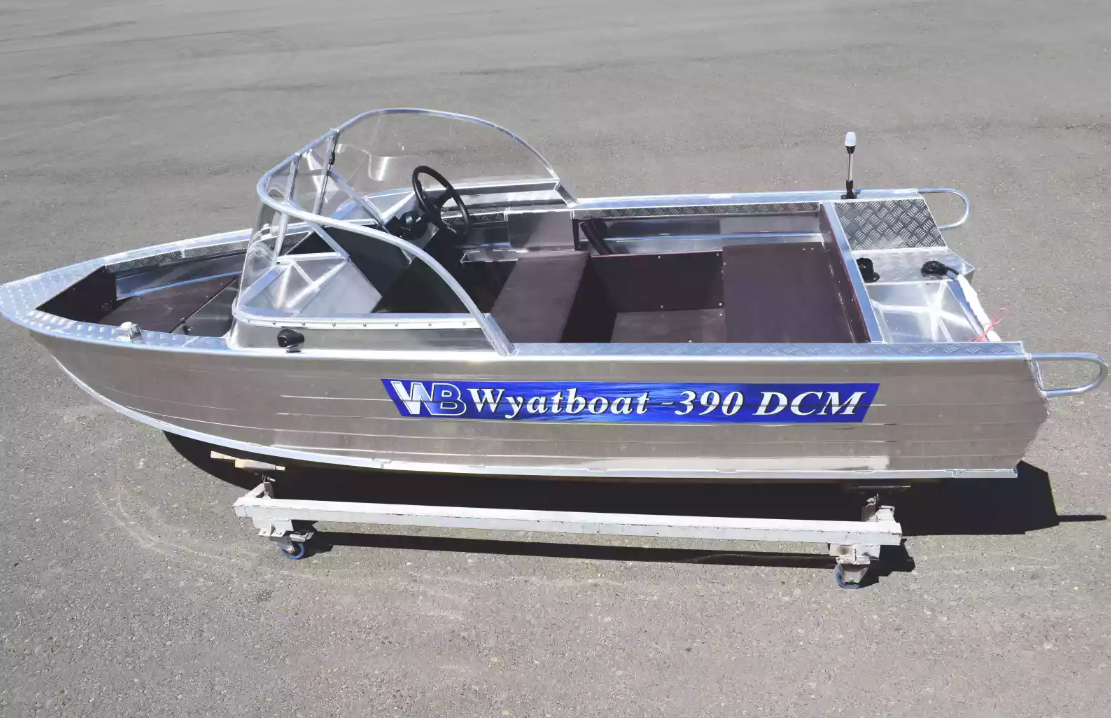 Алюминиевая лодка Wyatboat-390 DCM в Черкесске