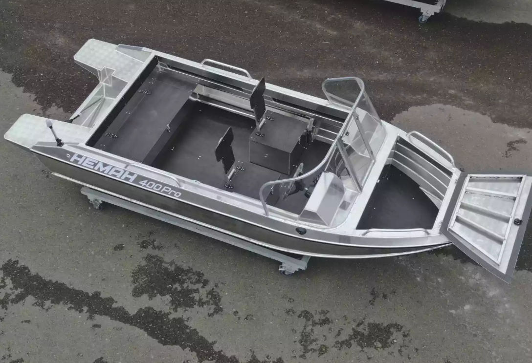 Алюминиевая лодка  Neman-400 PRO в Черкесске