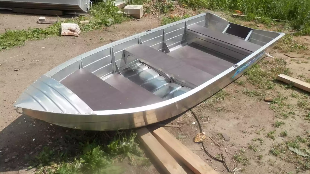 Алюминиевая лодка Вятка-Профи 32 в Черкесске