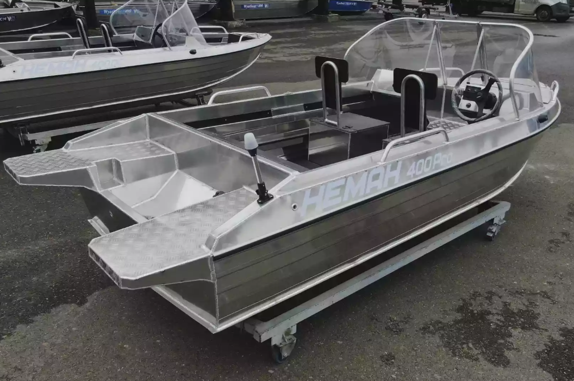 Алюминиевая лодка  Neman-400 PRO в Черкесске