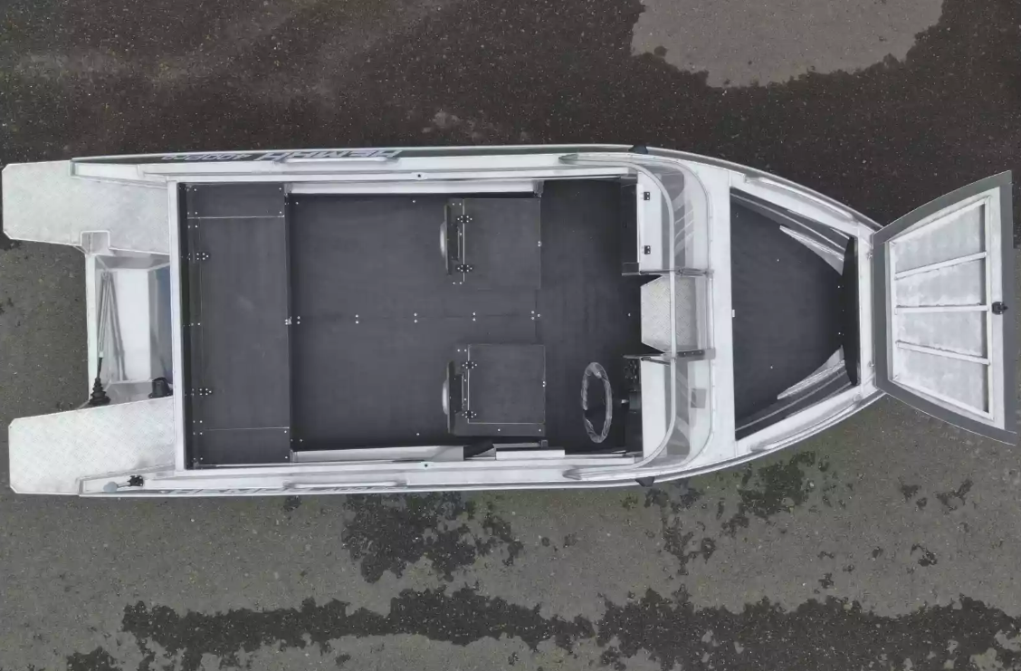 Алюминиевая лодка  Neman-400 PRO в Черкесске