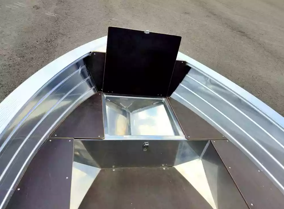 Алюминиевая лодка Неман-400 в Черкесске