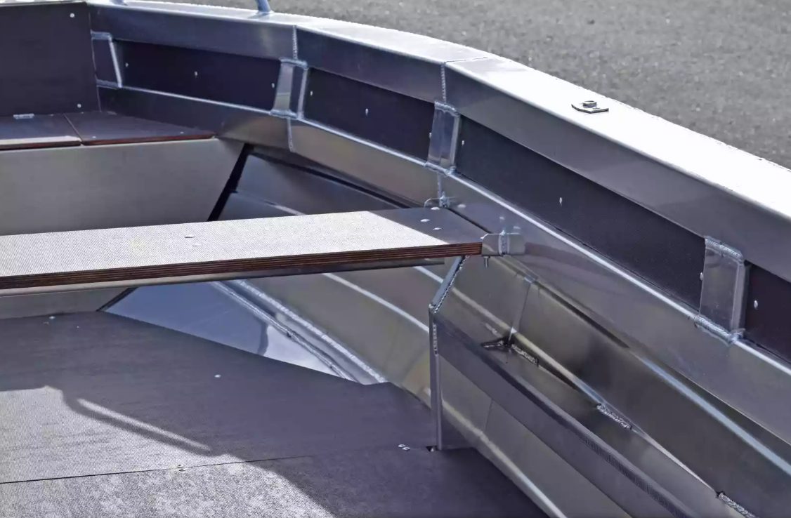 Алюминиевая лодка  Неман-480 Р в Черкесске