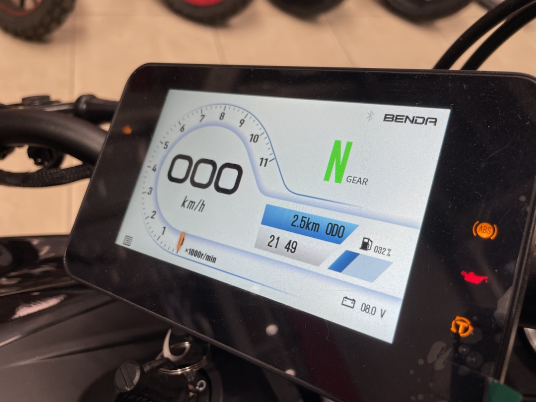 Мотоцикл Benda LFS 700 в Черкесске