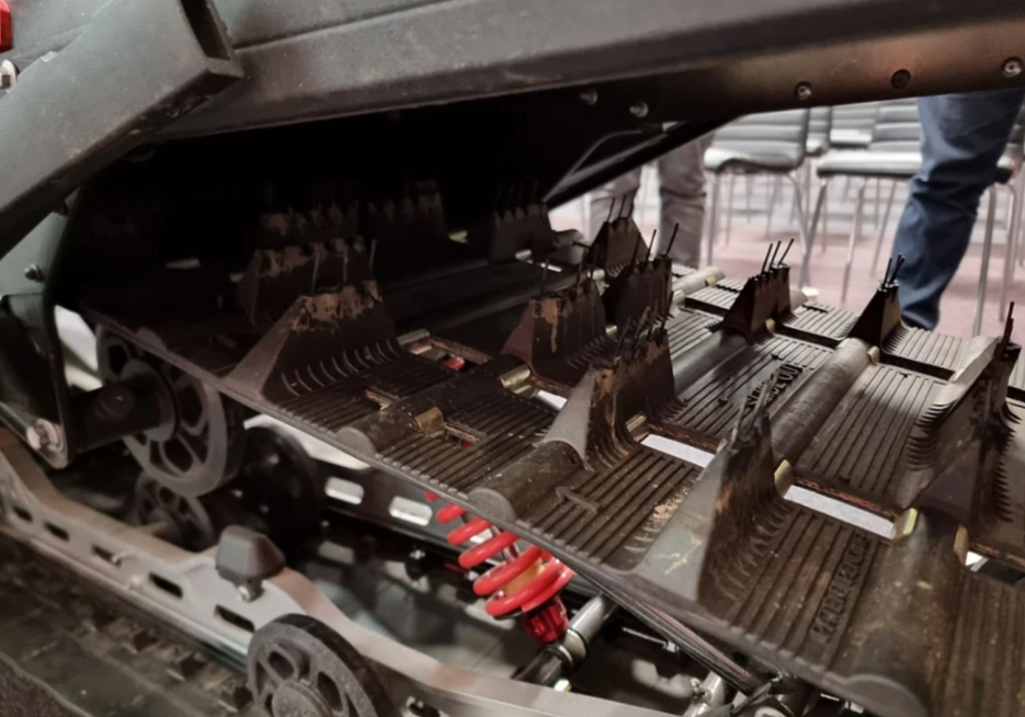 Снегоход AODES Siberiacross 1000 SWT 600mm LCD 6.8 в Черкесске