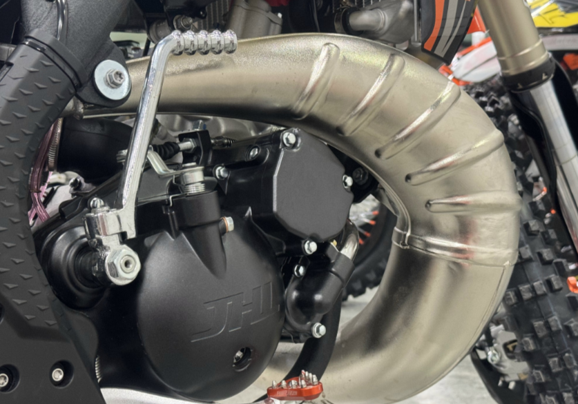 Мотоцикл JHLMOTO JHL M5 MT250 (1E66MM) в Черкесске