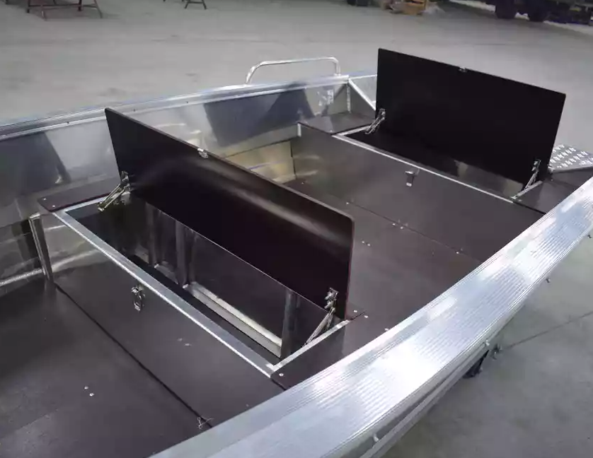 Алюминиевая лодка  Wyatboat-430 Р в Черкесске