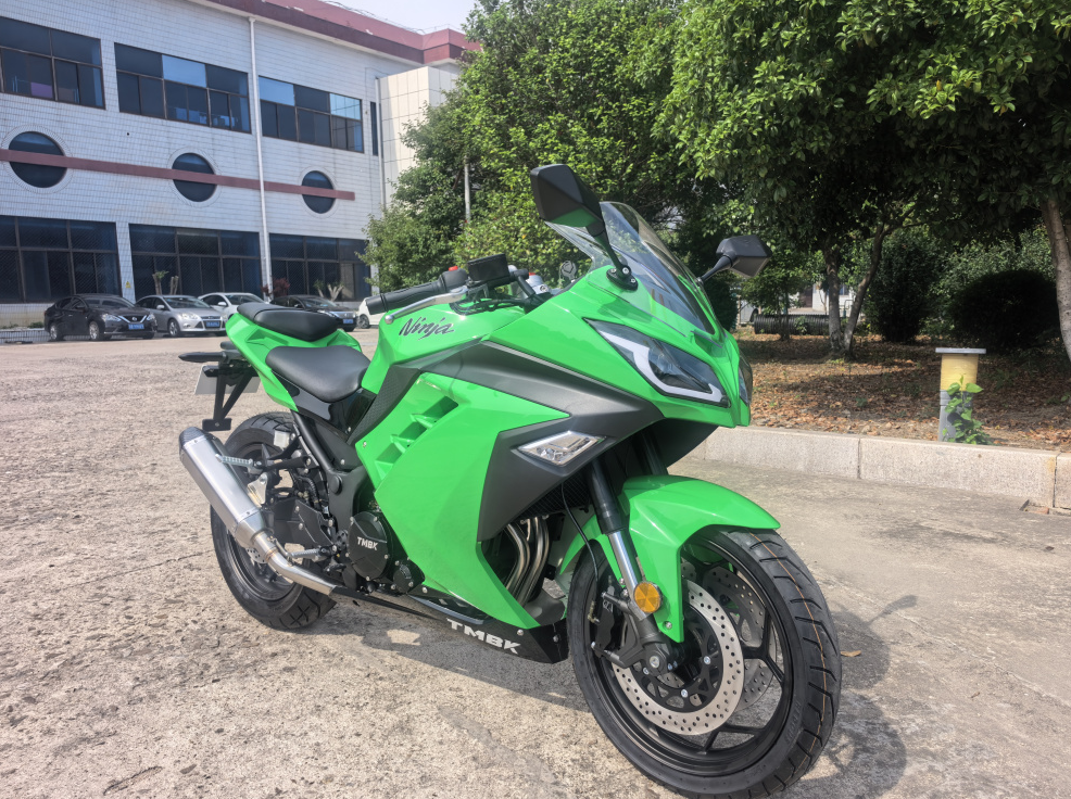 Мотоцикл TMBK Ninja 400cc в Черкесске