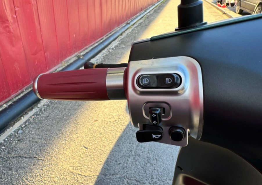 Скутер PROMAX Miami 240 (49) в Черкесске