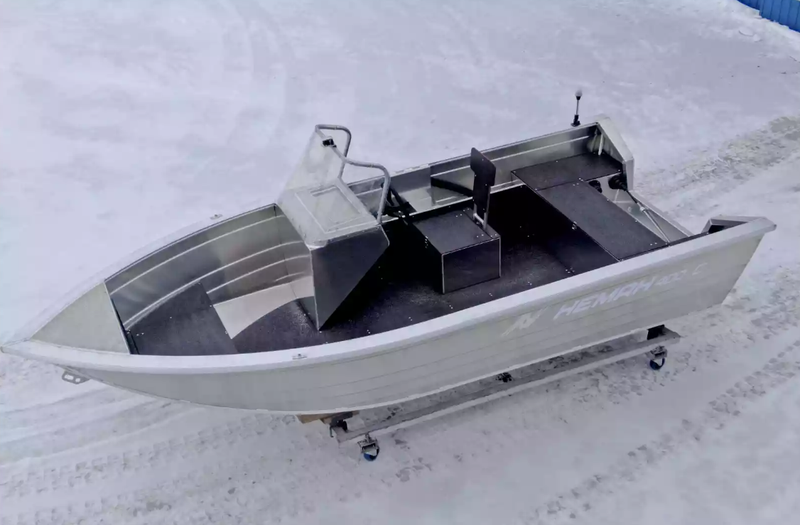 Алюминиевая лодка Неман-400 С в Черкесске