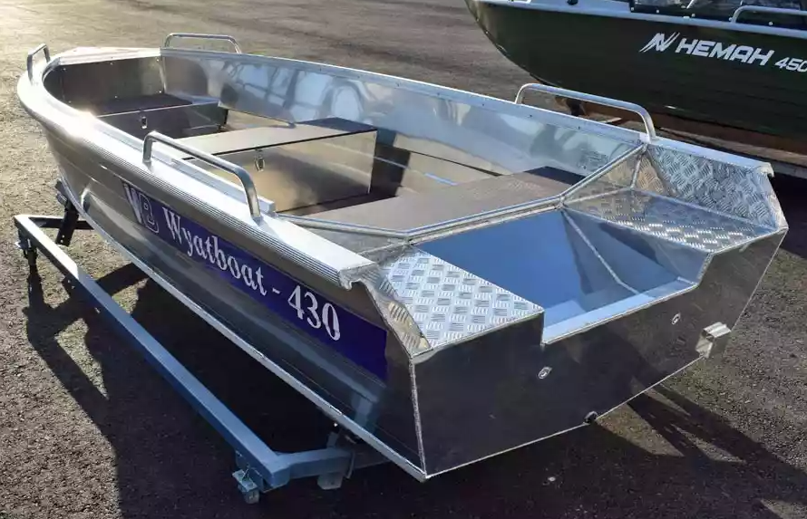 Алюминиевая лодка  Wyatboat-430 Р в Черкесске