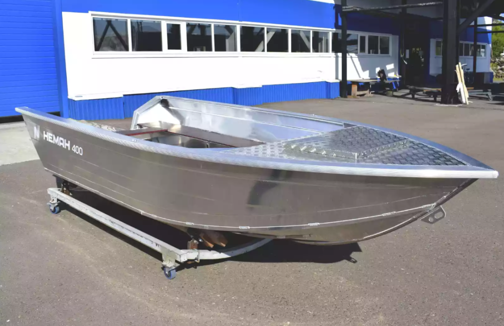 Алюминиевая лодка Неман-400 Р PRO в Черкесске