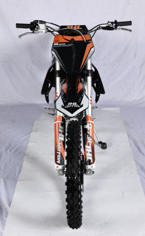 Мотоцикл JHLMOTO JHL LX1 CB250 (172FMM-3A) в Черкесске