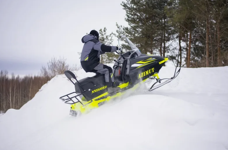 Миниснегоход Бурлак Азимут 20 л.с.  Б/У в Черкесске