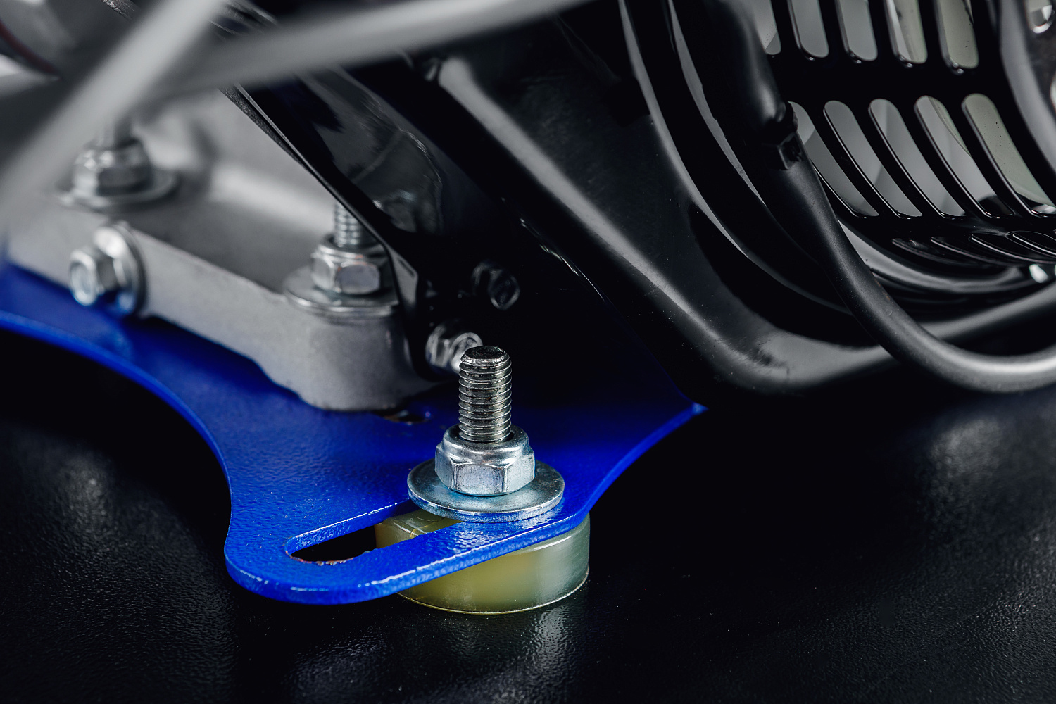 МОТОБУКСИРОВЩИК IKUDZO LONG 2.0 1700/500 EKR19 в Черкесске