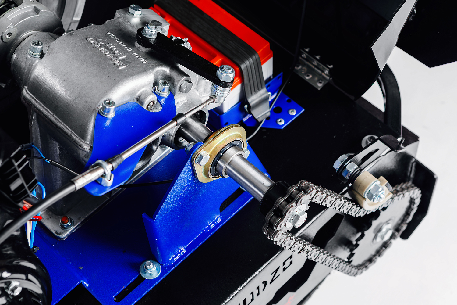 МОТОБУКСИРОВЩИК IKUDZO LONG 2.0 1700/500 EKR19 в Черкесске