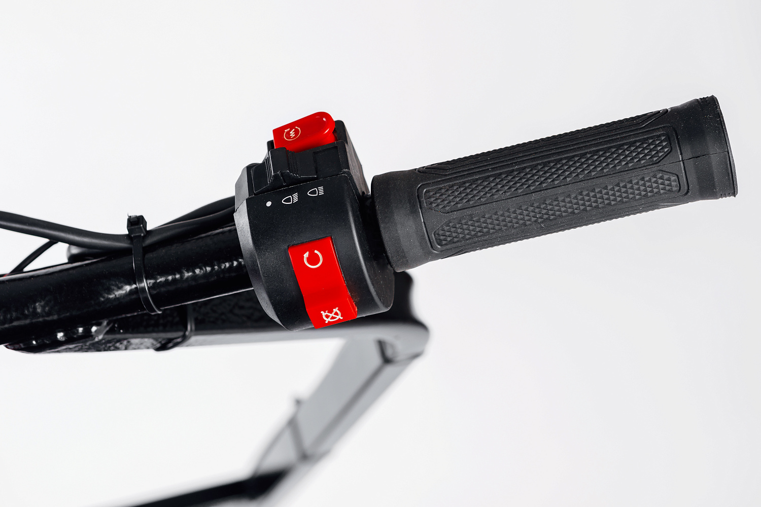 МОТОБУКСИРОВЩИК IKUDZO LONG 2.0 1700/500 EKR19 в Черкесске