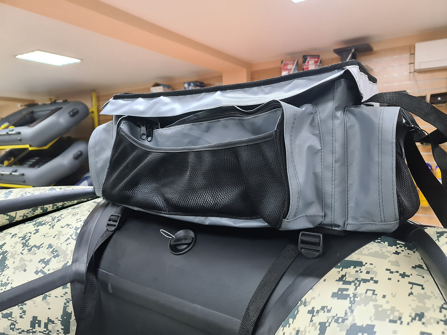 СУМКА ЛЮКС НА БАЛЛОН ДЛЯ ЛОДОК ПВХ 50Х25Х25 СМ в Черкесске