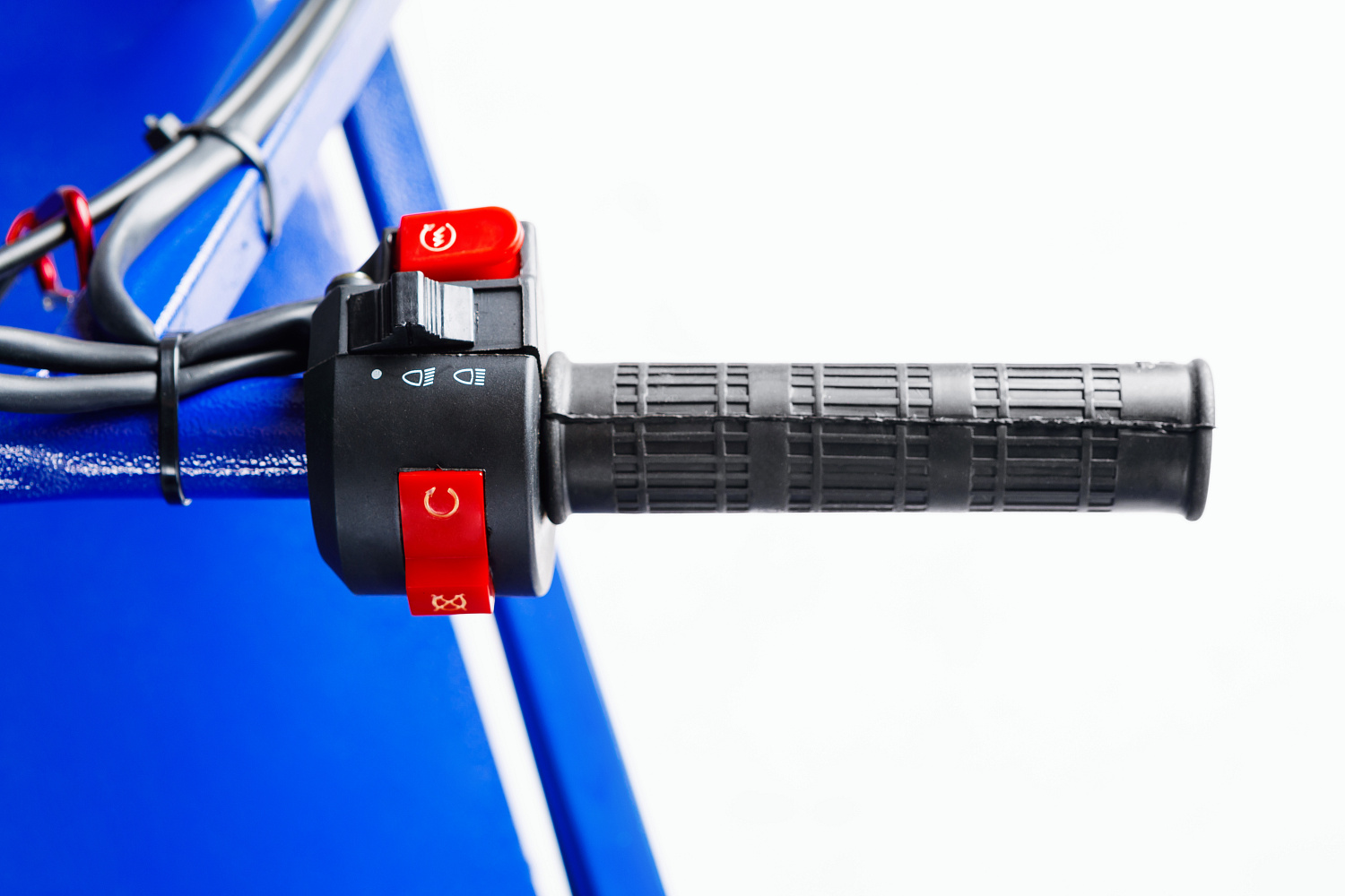 МОТОБУКСИРОВЩИК SNOW DOG 15 л.с. в Черкесске